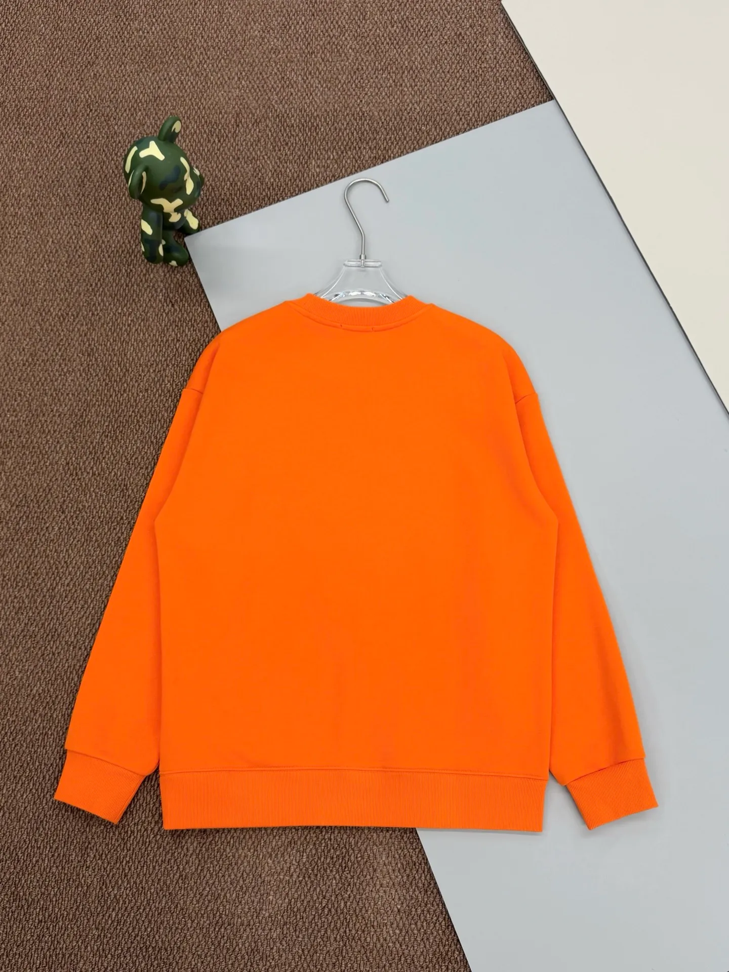 🔥🔥P145 Hermes New Arrival 。 420g logo 。 Same Style 𝐂𝐎𝐋𝐎𝐔𝐑：White /Black/Orange/ 𝐒𝐈𝐙𝐄：S-XL ： S： 51- 57- 70 M： 52.5- 59- 72 L： 54- 61- 74 XL： 56- 63- 76
